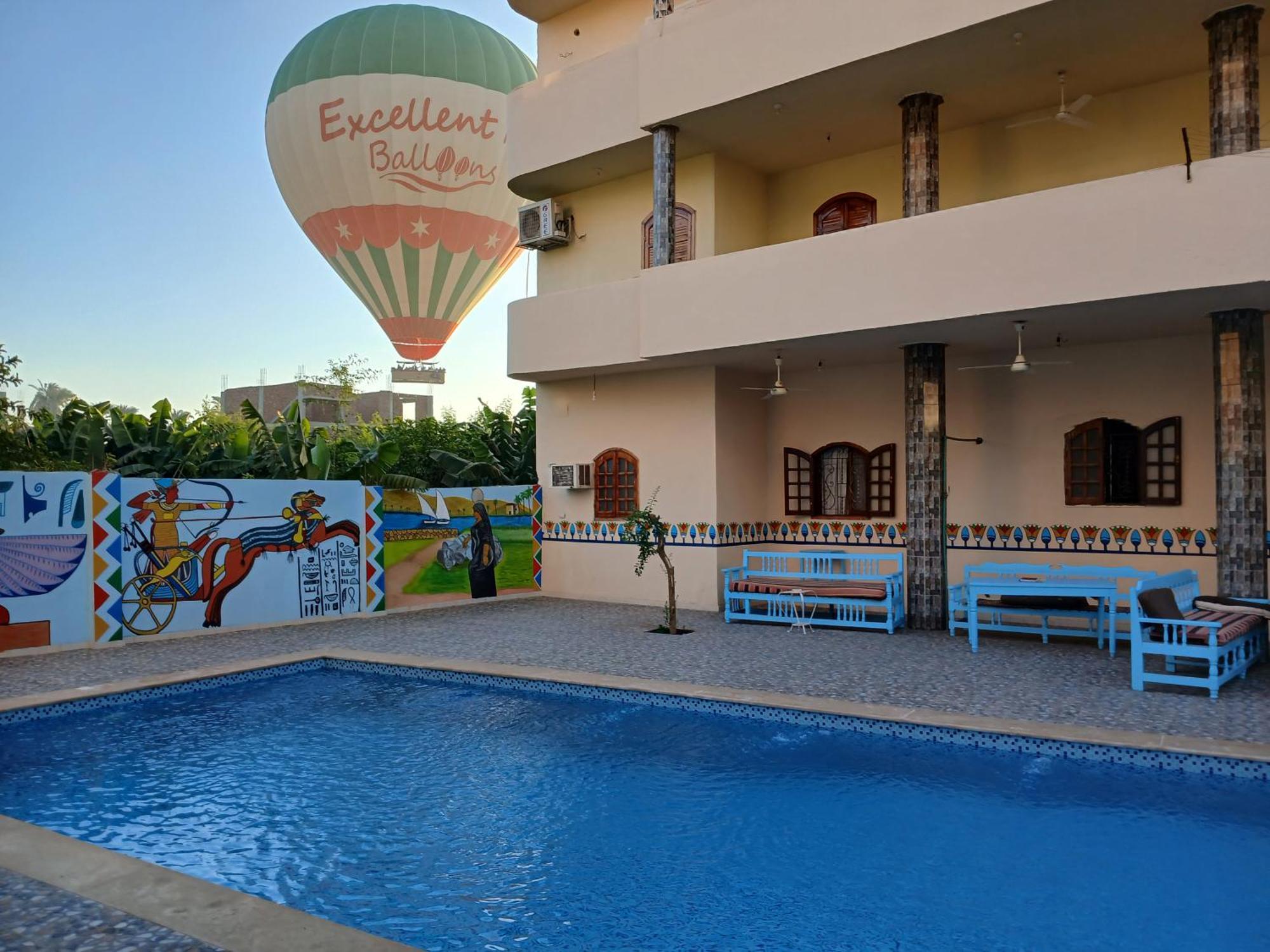 Luxor View Hostel Exterior photo